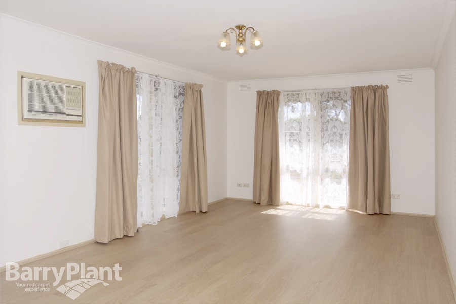 18 Morlyn Drive, Mount Martha, VIC 3934 - Thumbnail 2 - 27/10/2025