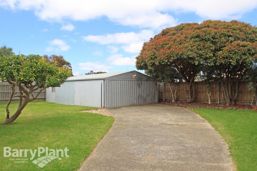18 Morlyn Drive, Mount Martha, VIC 3934, Mount Martha - Thumbnail 6