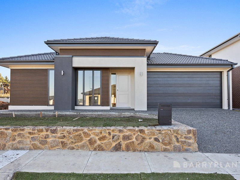 18 Native Ridge, Pakenham, VIC 3810 - Image - 22/07/2026