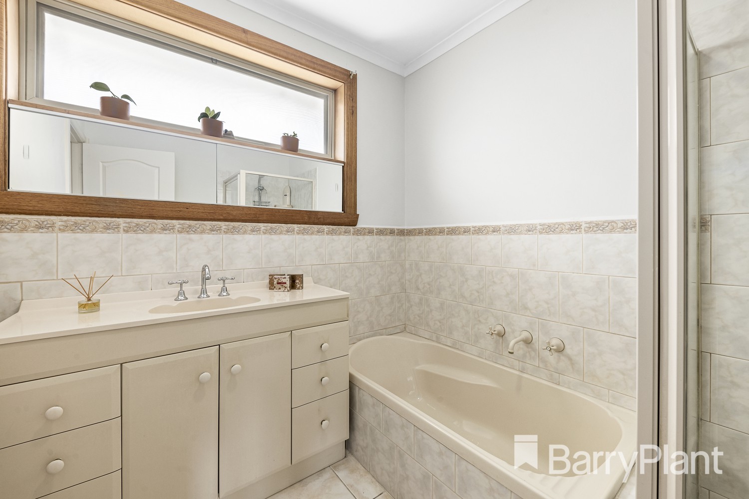 18 Neilsen Crescent, Bundoora, VIC 3083, Bundoora - Thumbnail 6