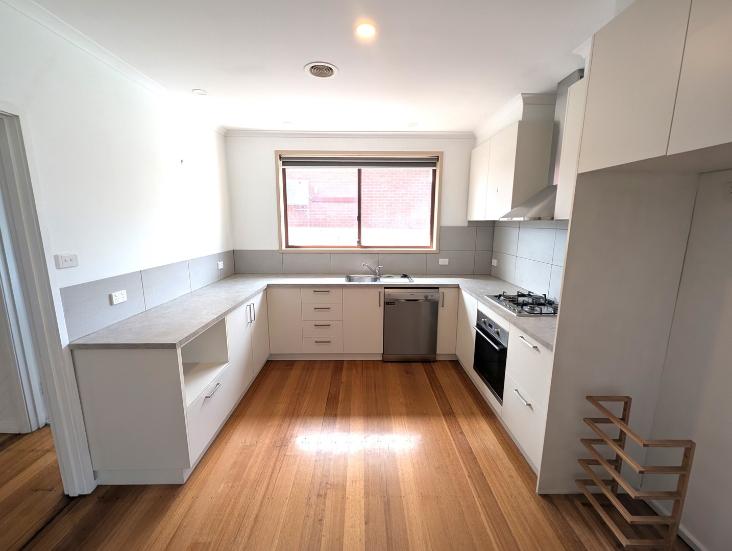 18 Neptune Avenue, Newcomb, VIC 3219, Newcomb - Thumbnail 2