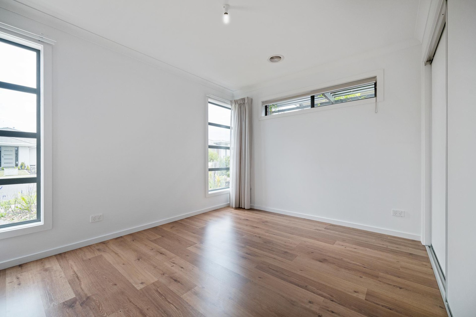 18 Newfields Drive, Drysdale, VIC 3222, Drysdale - Thumbnail 4