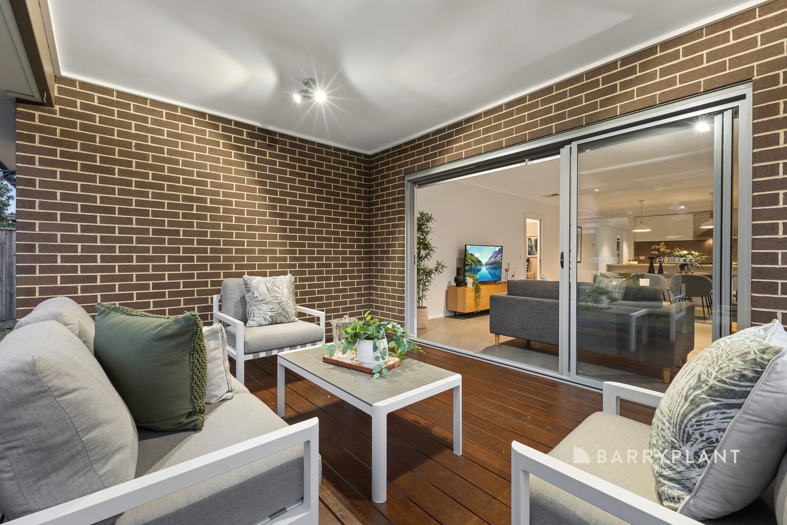18 Nixon Drive, Berwick, VIC 3806, Berwick - Thumbnail 8
