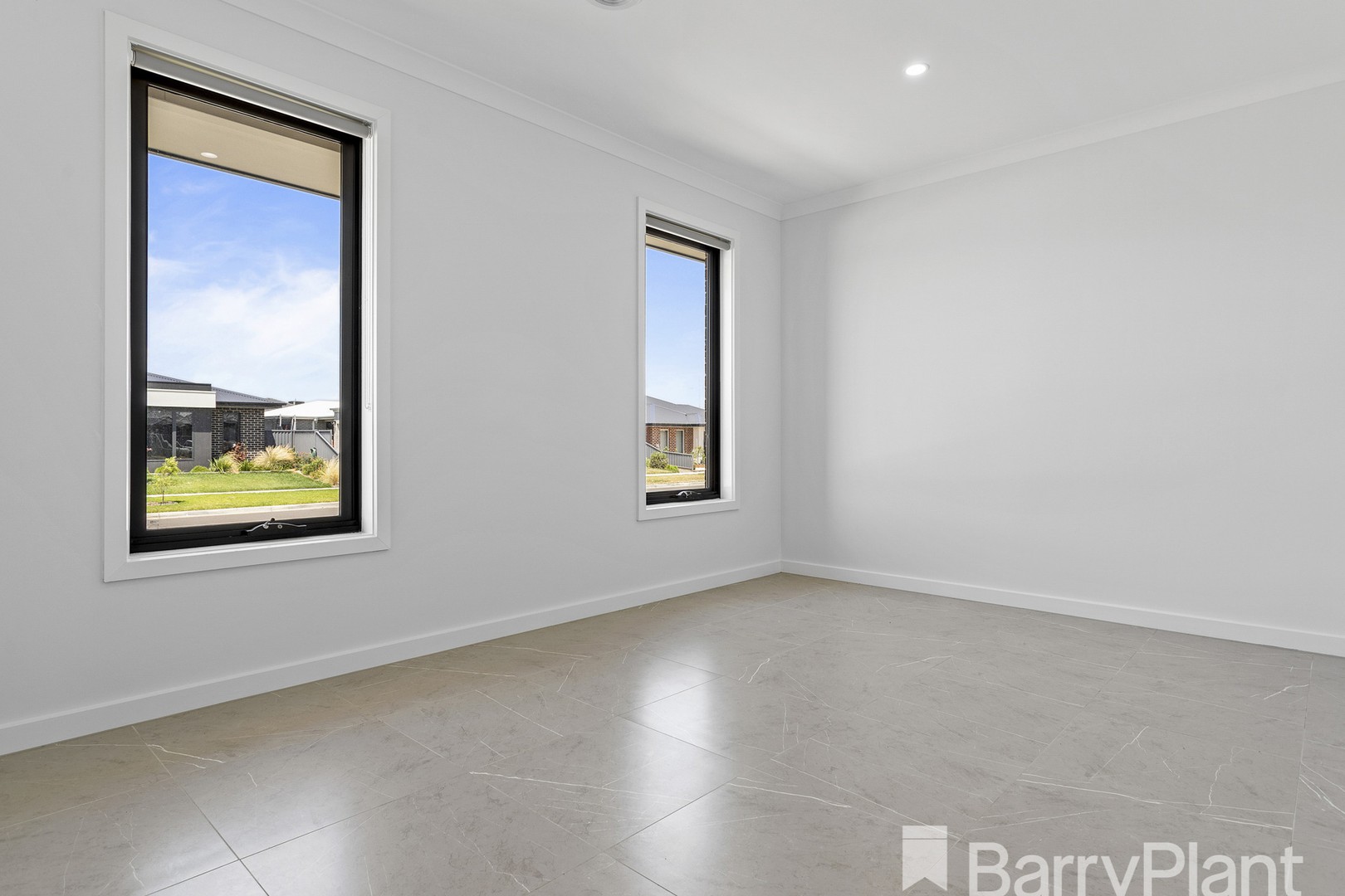 18 Offaly Street, Alfredton, VIC 3350 - Thumbnail 1 - 28/01/2022