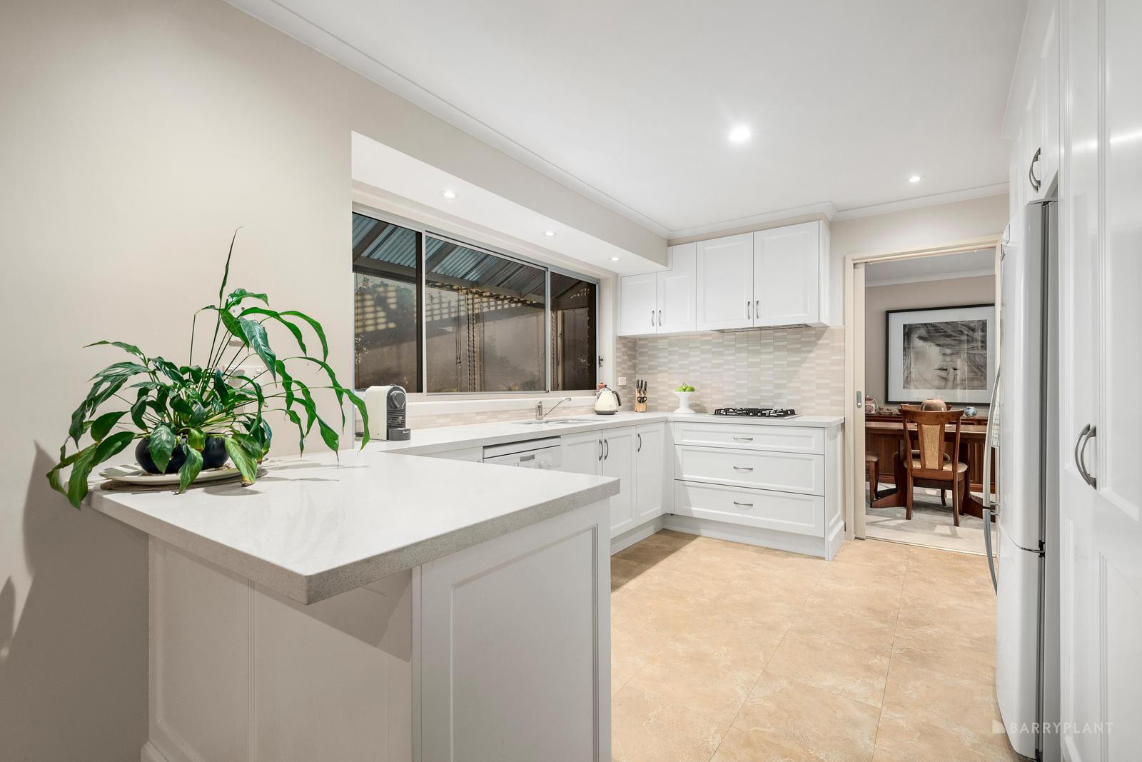 18 Owens Street, Doncaster East, VIC 3109, Doncaster East - Thumbnail 4