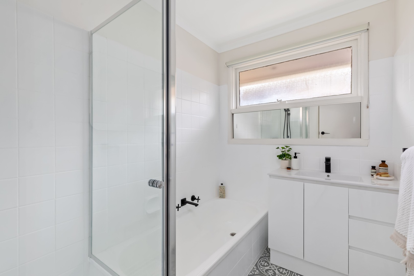 18 Oxley Avenue, Bundoora, VIC 3083, Bundoora - Thumbnail 7