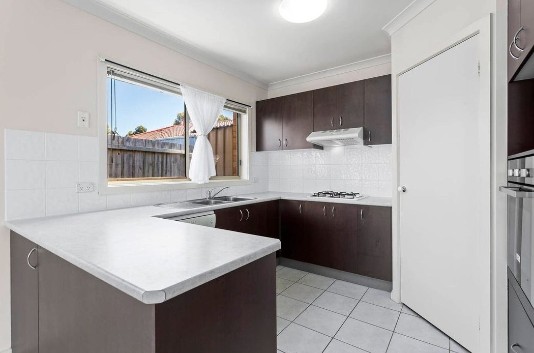 18 Panorama Drive, Hillside, VIC 3037, Hillside - Thumbnail 4