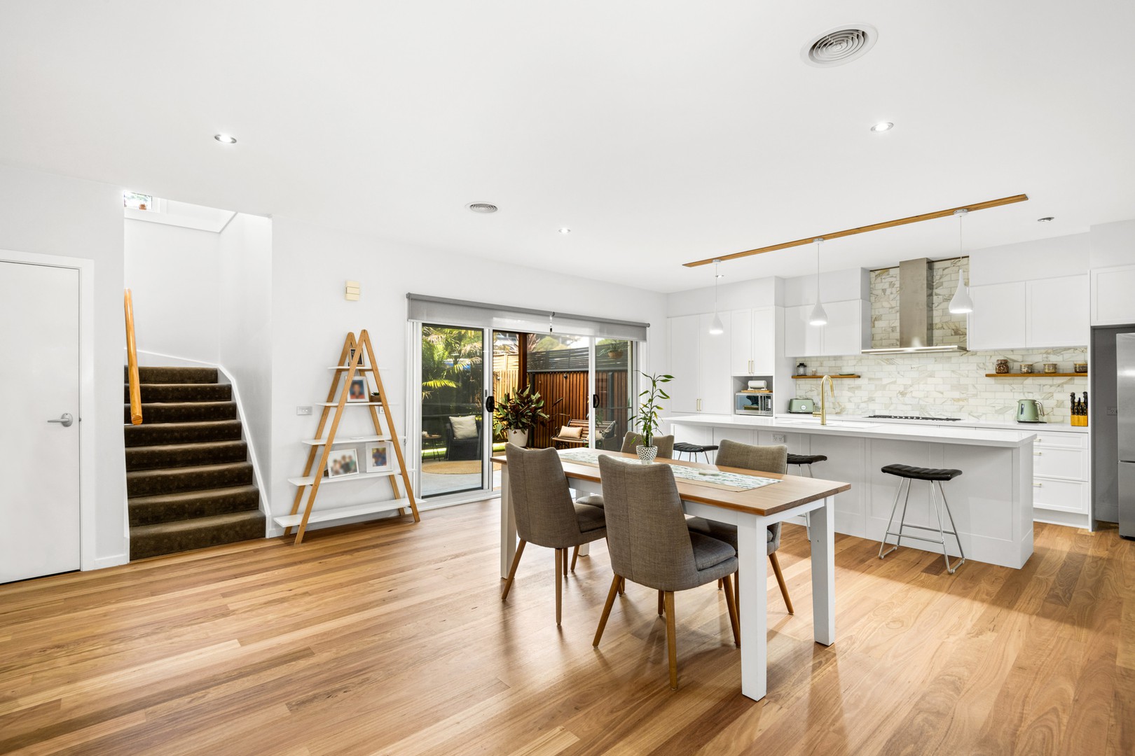 18 Park Crescent, South Geelong, VIC 3220, South Geelong - Thumbnail 5