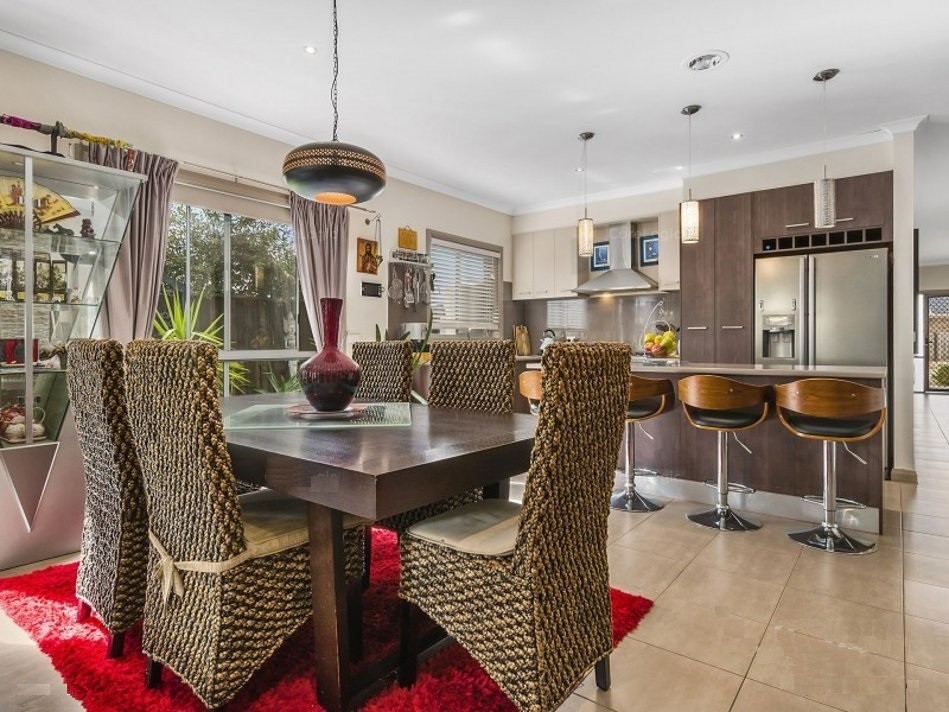 18 Pittos Avenue, Brookfield, VIC 3338, Brookfield - Thumbnail 3
