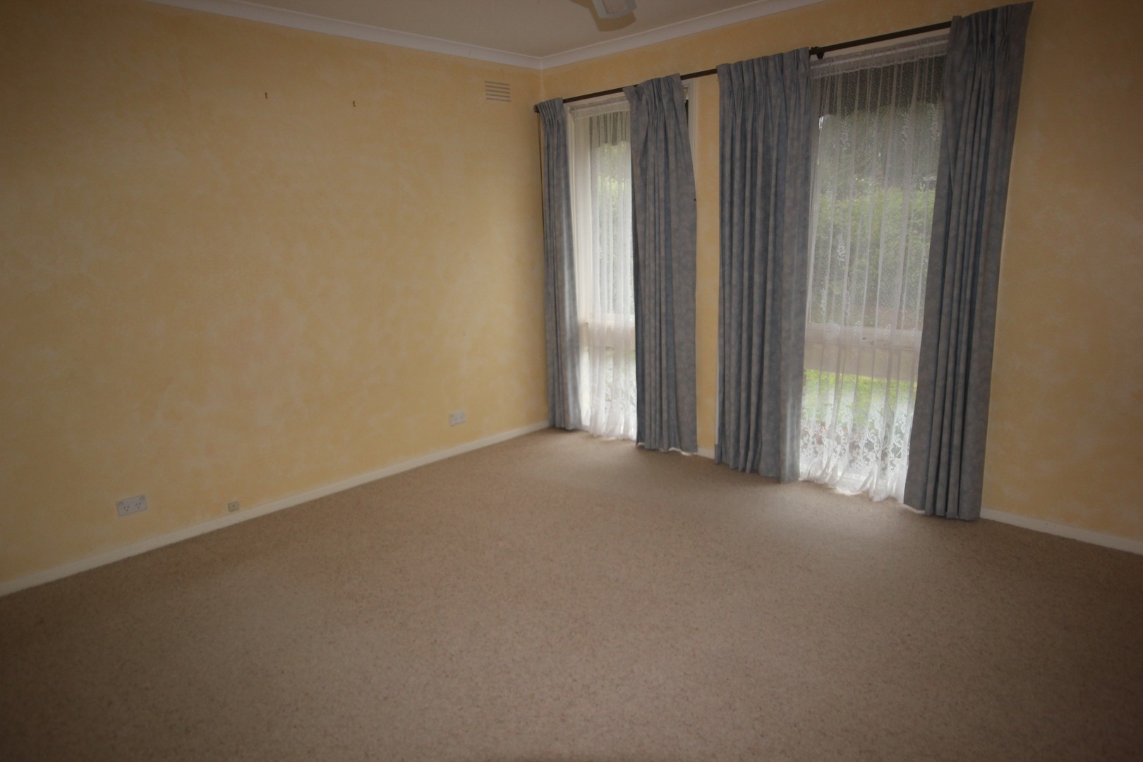 18 Polwarth Crescent, Belmont, VIC 3216, Belmont - Thumbnail 4