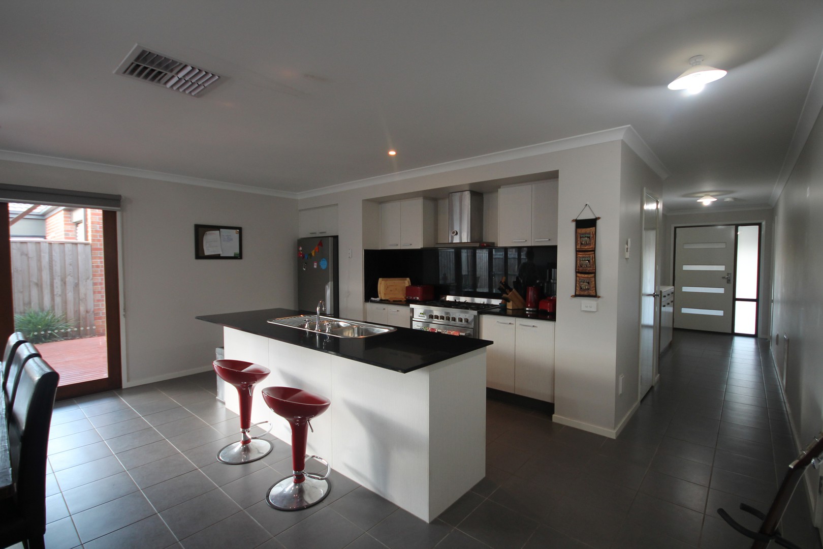 18 Port Road, Doreen, VIC 3754 - Thumbnail 1 - 30/11/2021