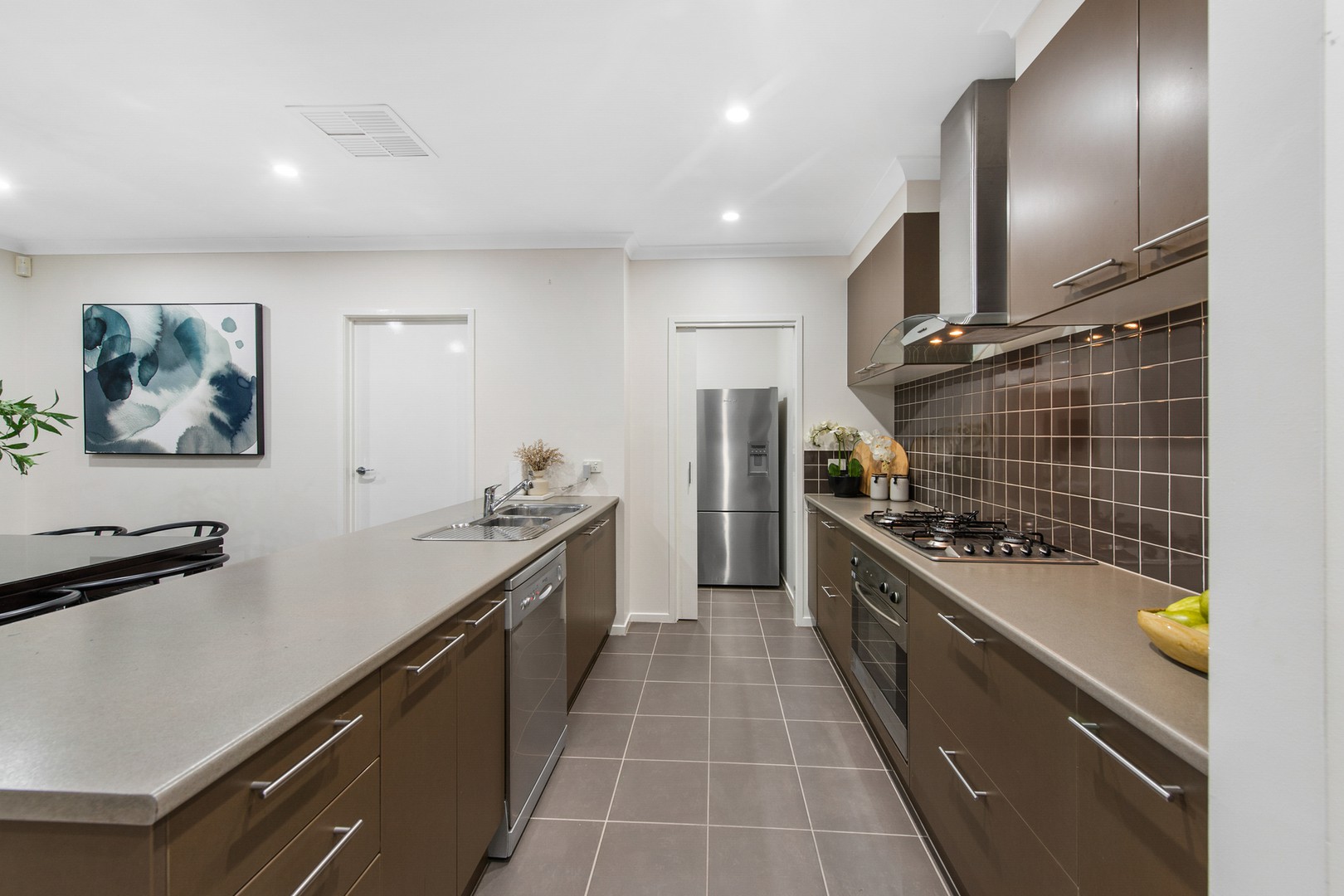 18 Redbox Crescent, Burnside Heights, VIC 3023, Burnside Heights - Thumbnail 6