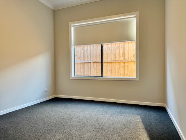 18 Reservoir Road, Fraser Rise, VIC 3336, Fraser Rise - Thumbnail 8