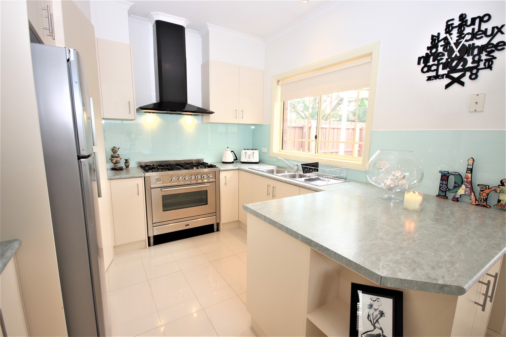 18 Richmond Place, Geelong, VIC 3220, Geelong - Thumbnail 4