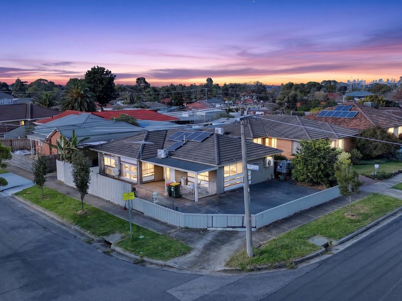 18 Robyn Avenue, Albanvale, VIC 3021 - Image - 30/06/2026