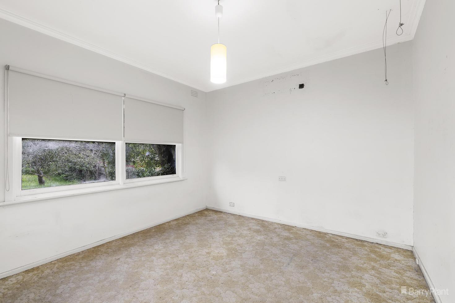 18 Roger Street, Doncaster East, VIC 3109, Doncaster East - Thumbnail 3