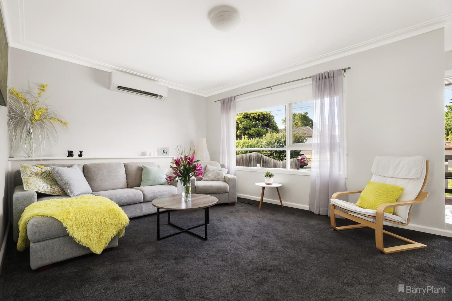 18 Rohan Street, Viewbank, VIC 3084, Viewbank - Thumbnail 2