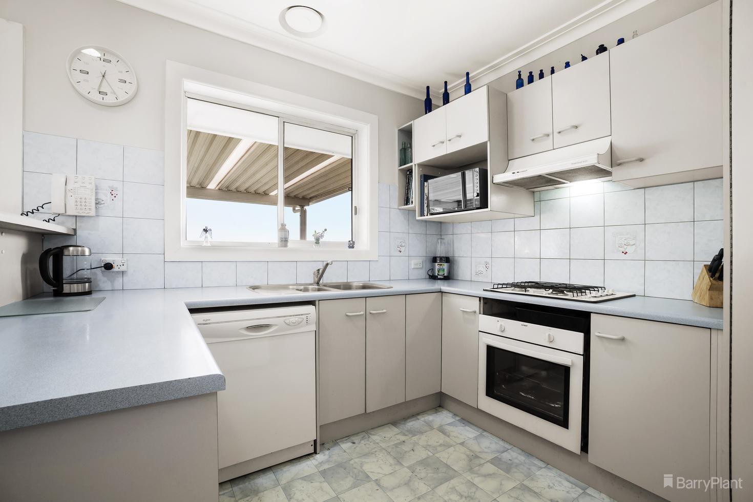 18 Rohan Street, Viewbank, VIC 3084, Viewbank - Thumbnail 3