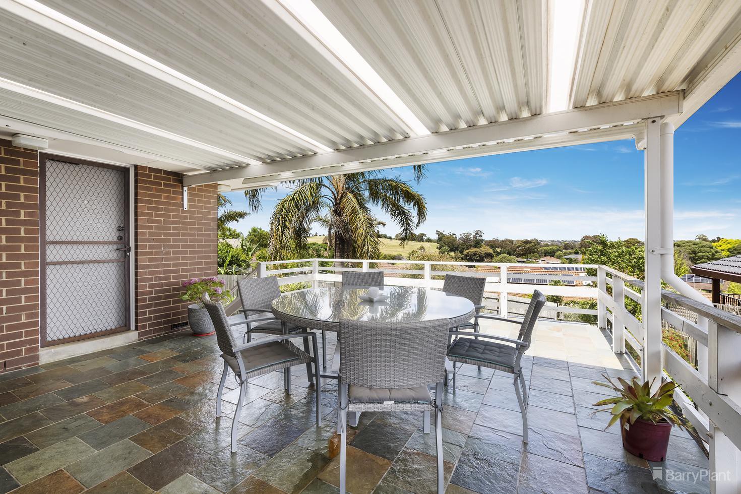 18 Rohan Street, Viewbank, VIC 3084, Viewbank - Thumbnail 8