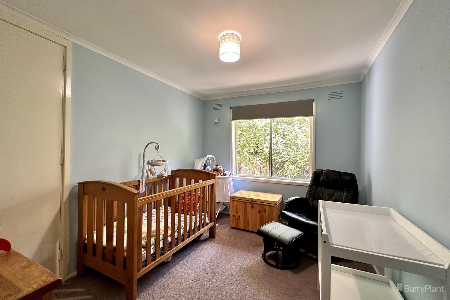 18 Russell Avenue, Mooroolbark, VIC 3138, Mooroolbark - Thumbnail 7
