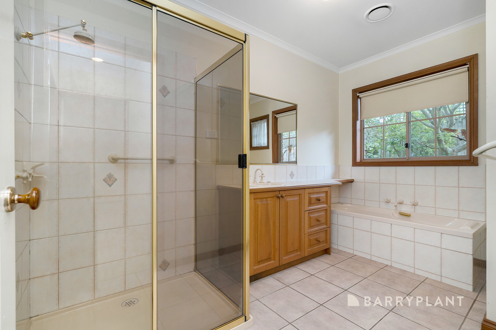 18 Rutland Road, Berwick, VIC 3806 - Thumbnail 2 - 28/07/2026