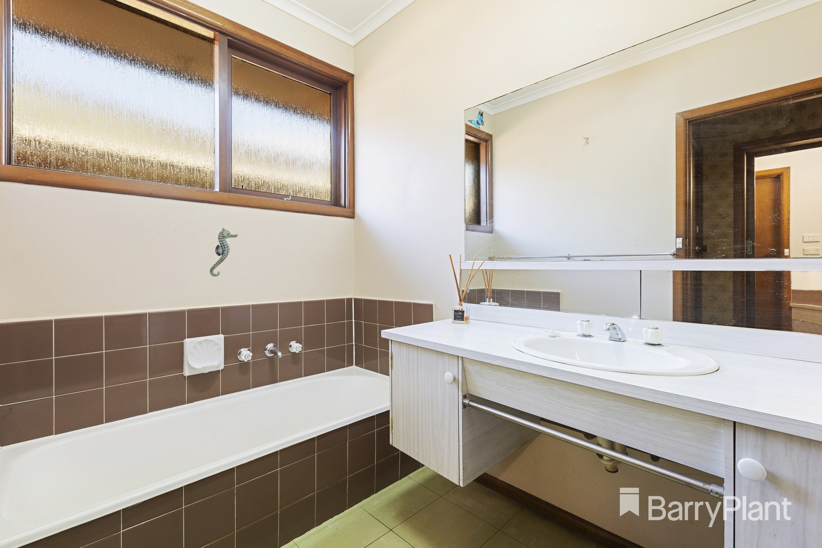18 Sandowen Avenue, Burwood East, VIC 3151, Burwood East - Thumbnail 5