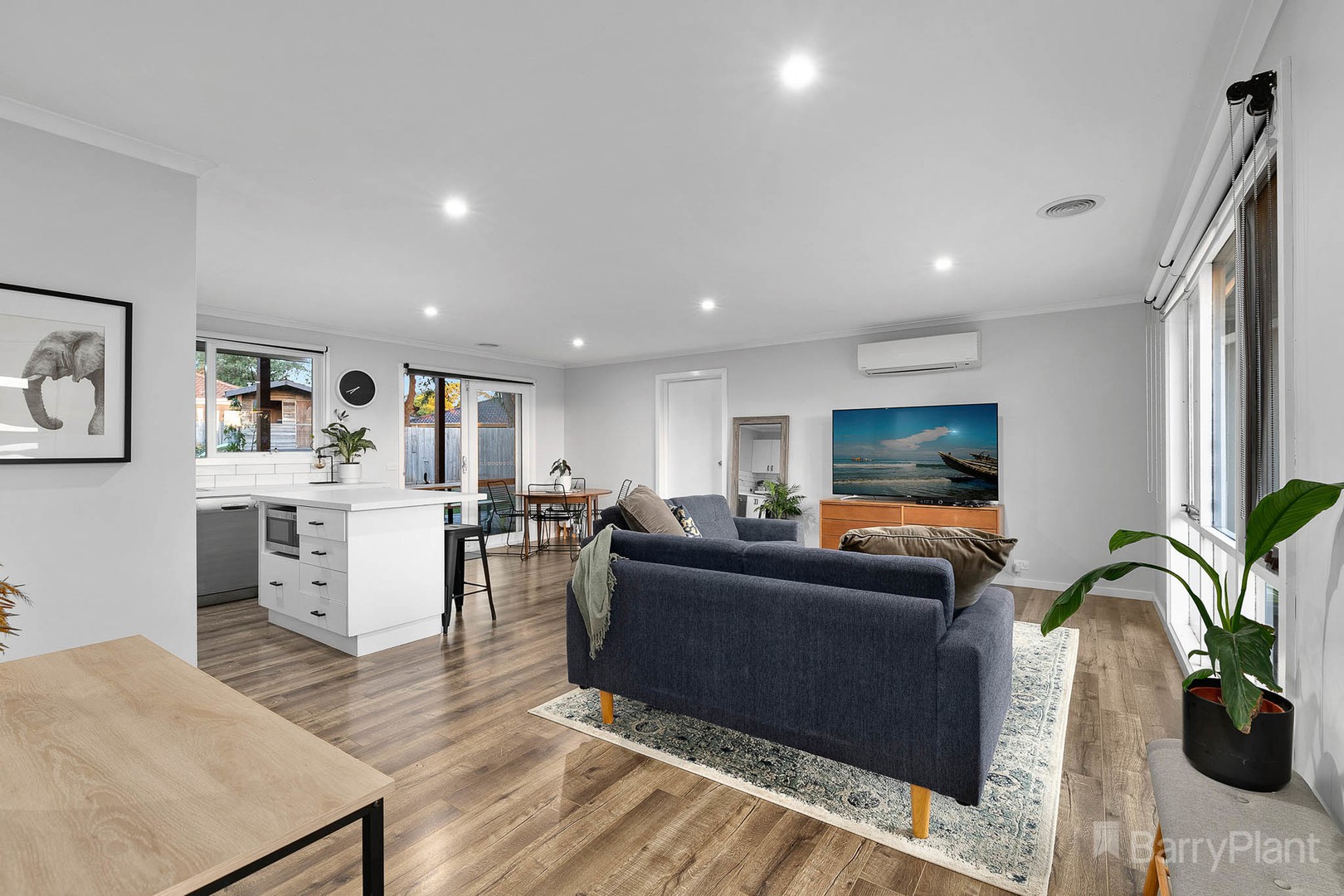 18 Smethurst Avenue, Pakenham, VIC 3810, Pakenham - Thumbnail 7