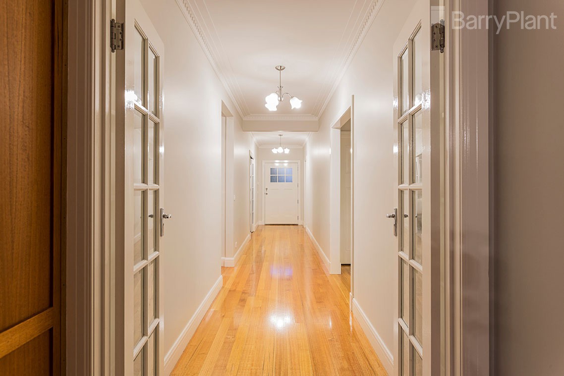 18 Snowbush Terrace, Point Cook, VIC 3030, Point Cook - Thumbnail 3