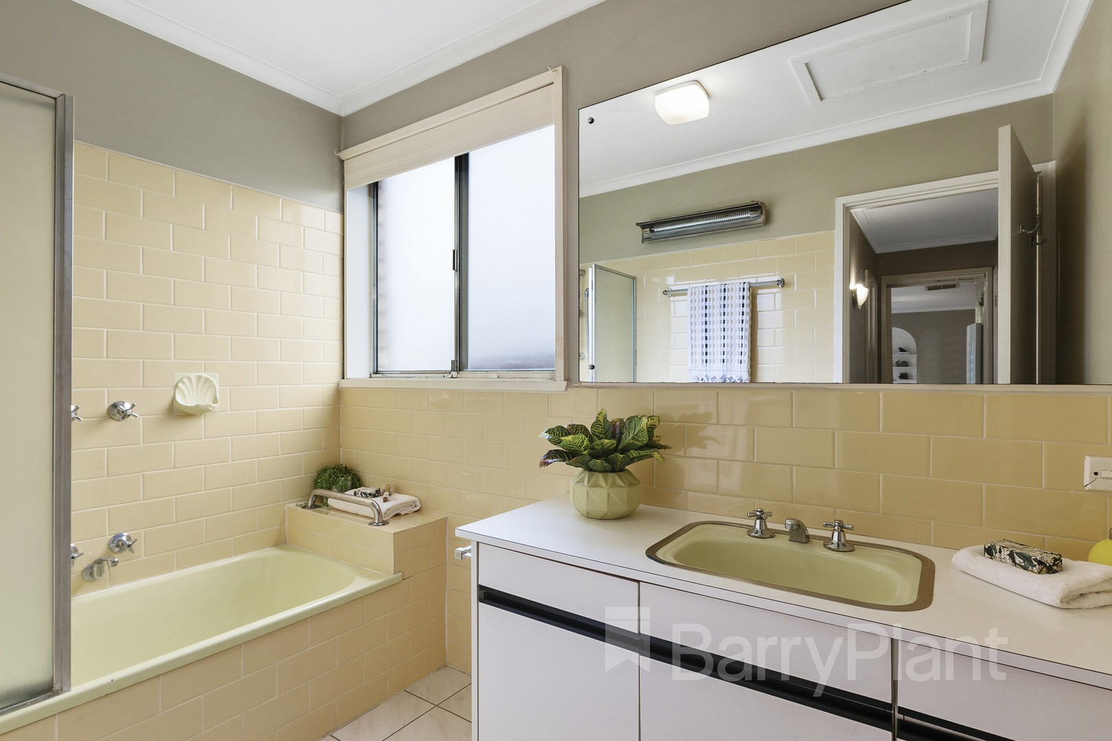 18 St Clair RoadWantirna South, VIC 3152, Wantirna South - Thumbnail 7