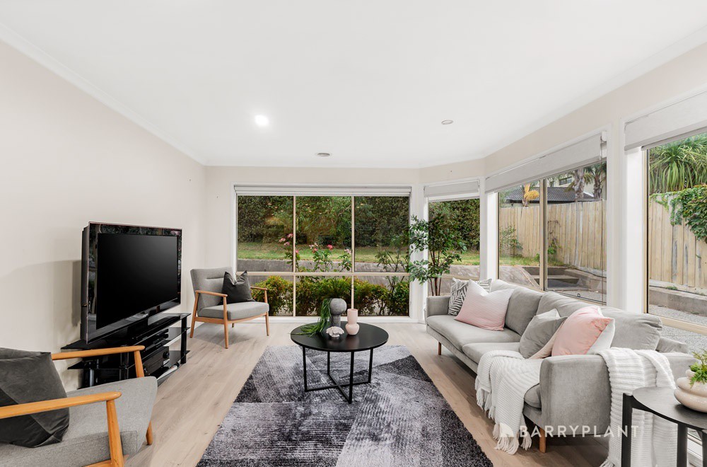 18 Stockdale Way, Mill Park, VIC 3082, Mill Park - Thumbnail 7