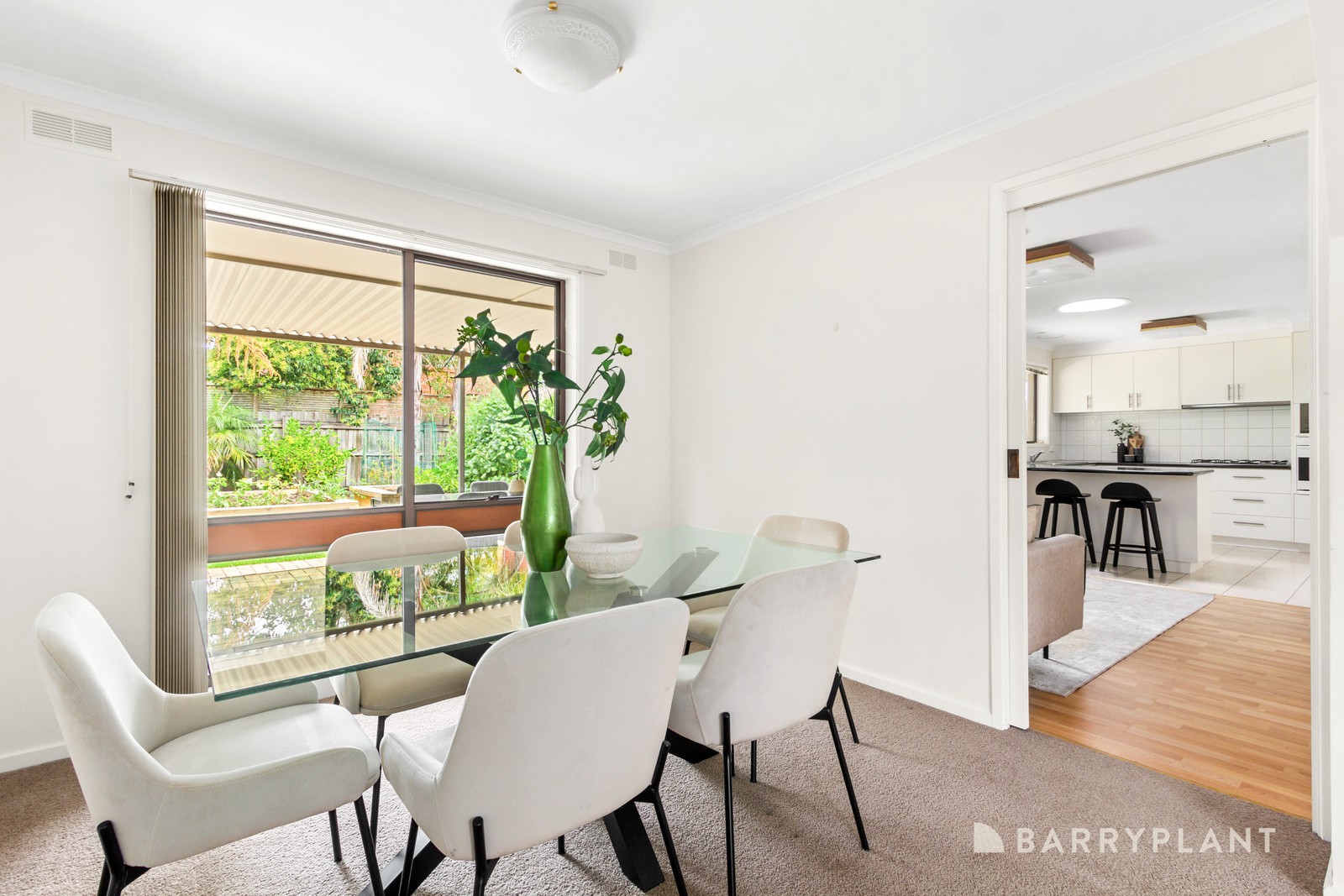 18 Stoneleigh Avenue, Boronia, VIC 3155, Boronia - Thumbnail 4