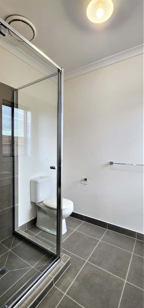 18 Sumac Street, Brookfield, VIC 3338 - Thumbnail 2 - 22/05/2024