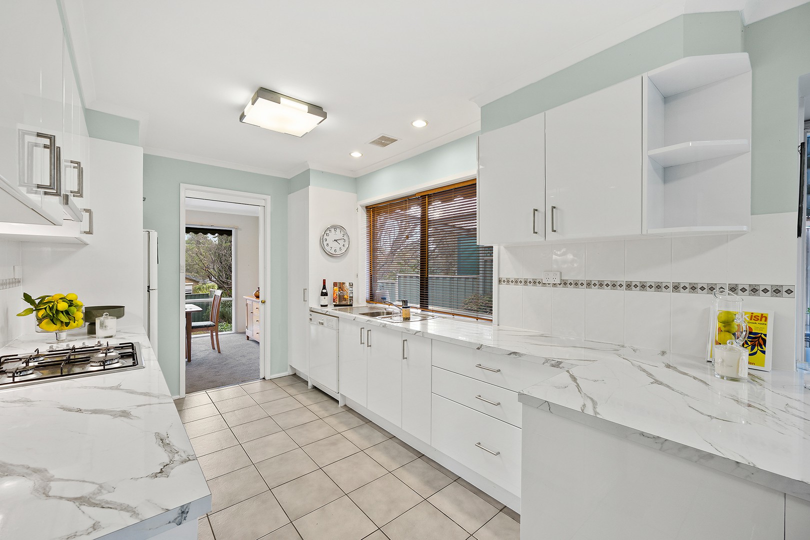 18 Swan Avenue, Westmeadows, VIC 3049, Westmeadows - Thumbnail 6