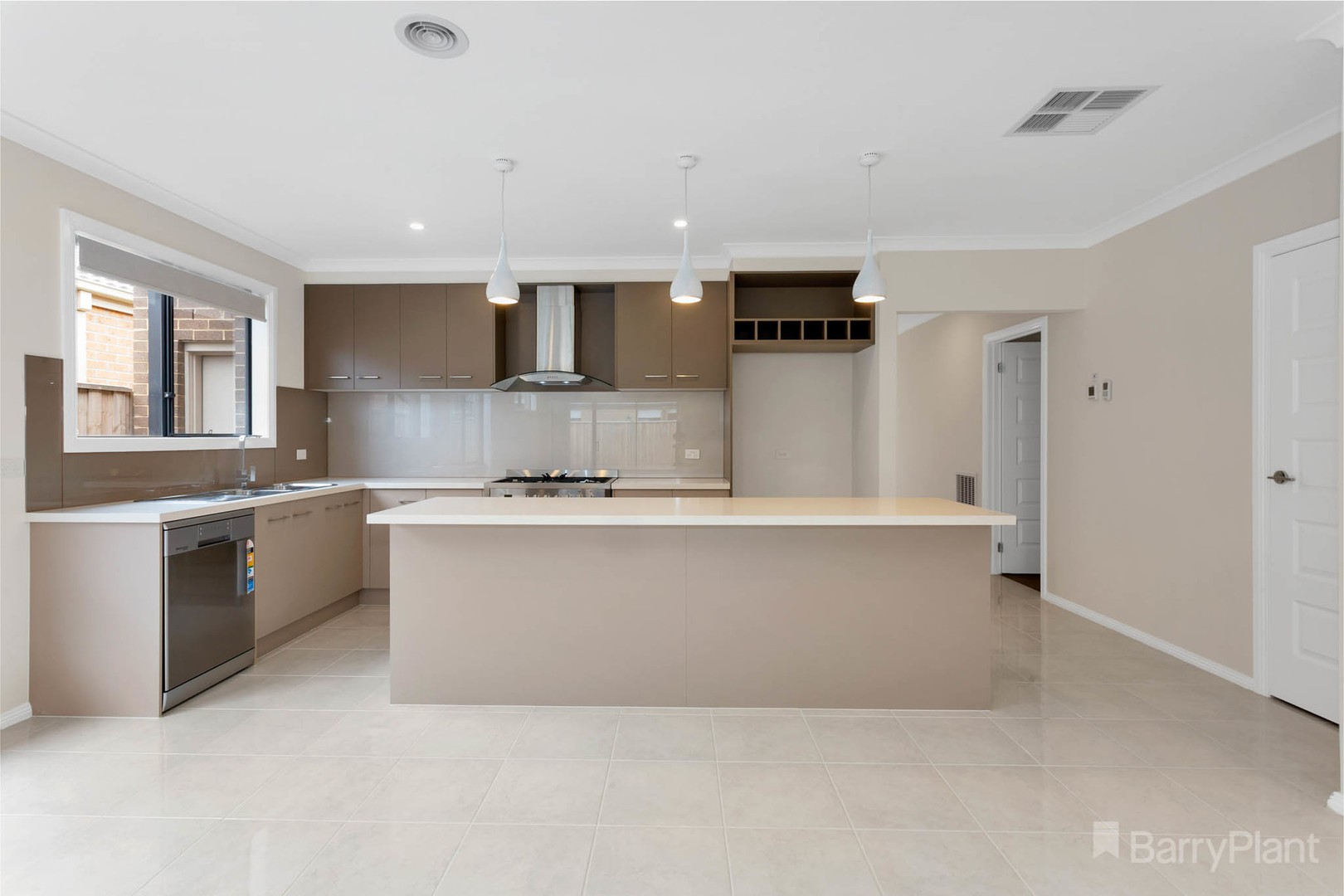 18 Swift Drive, Officer, VIC 3809, Officer - Thumbnail 2