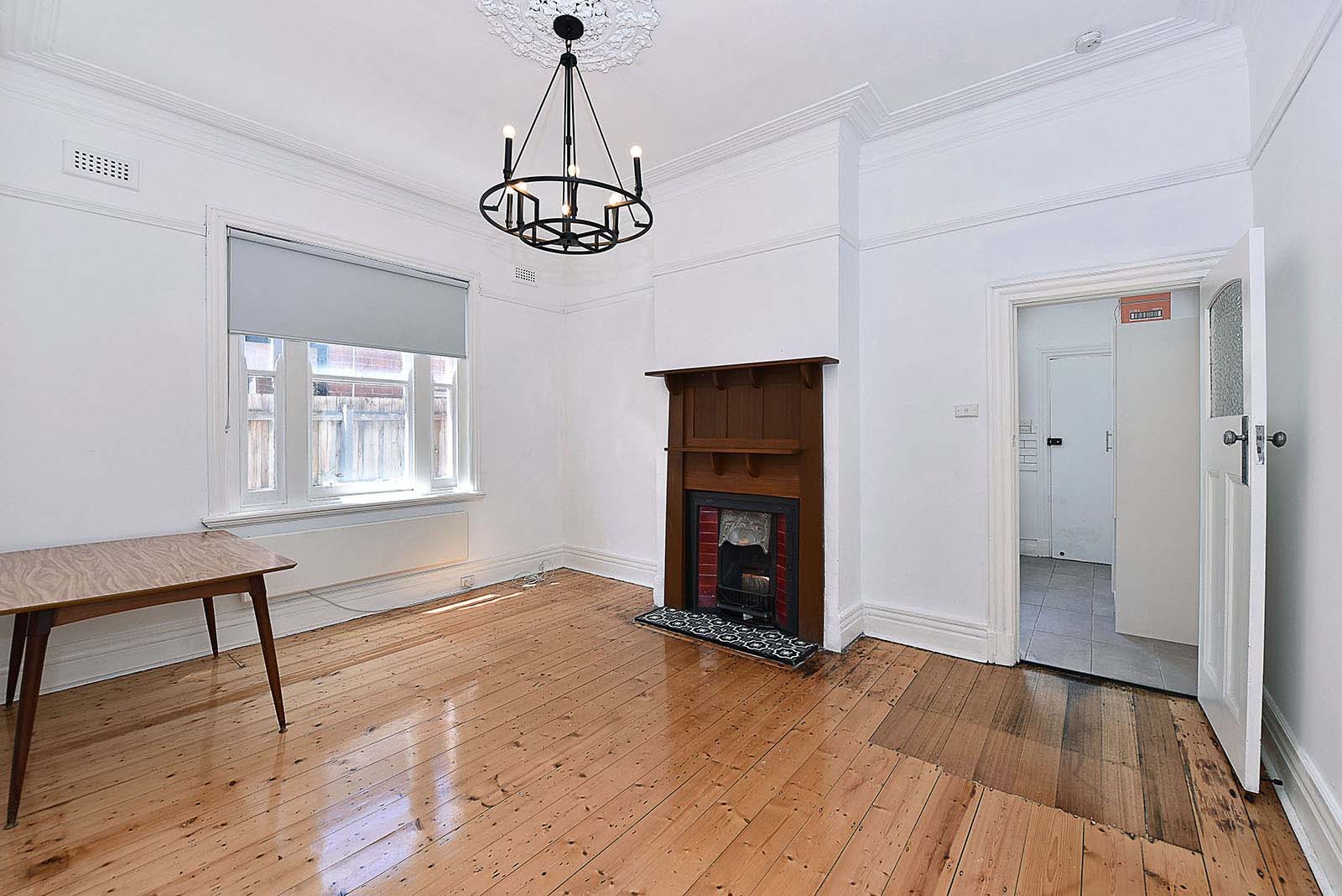 18 Sydenham St, Moonee Ponds, VIC 3039 - Thumbnail 1 - 30/01/2025