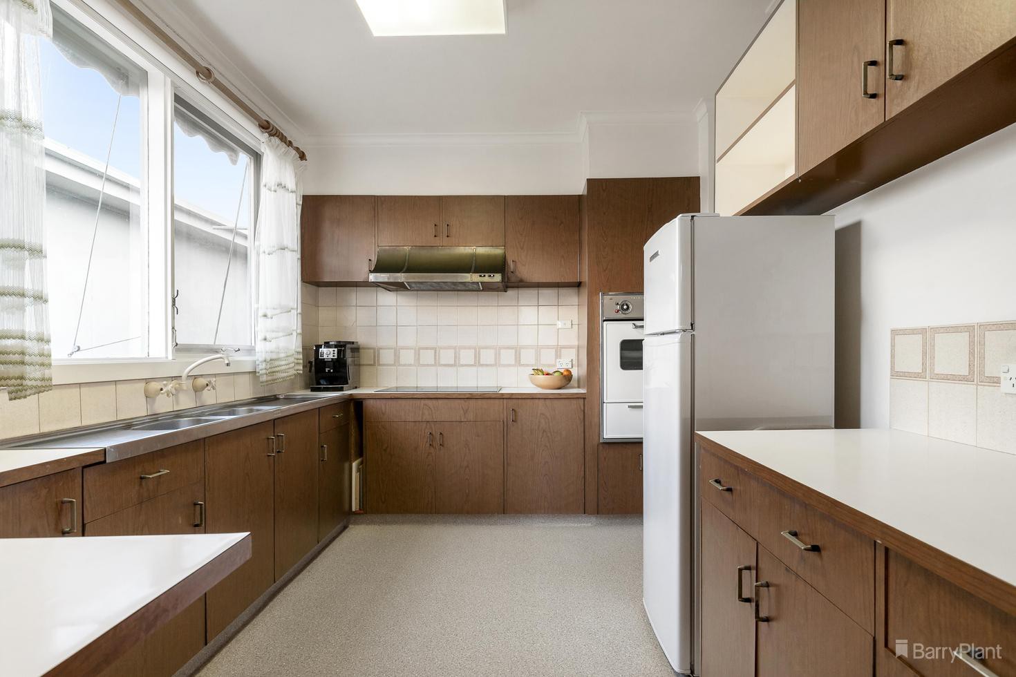 18 Tasker Street, Templestowe Lower, VIC 3107, Templestowe Lower - Thumbnail 5
