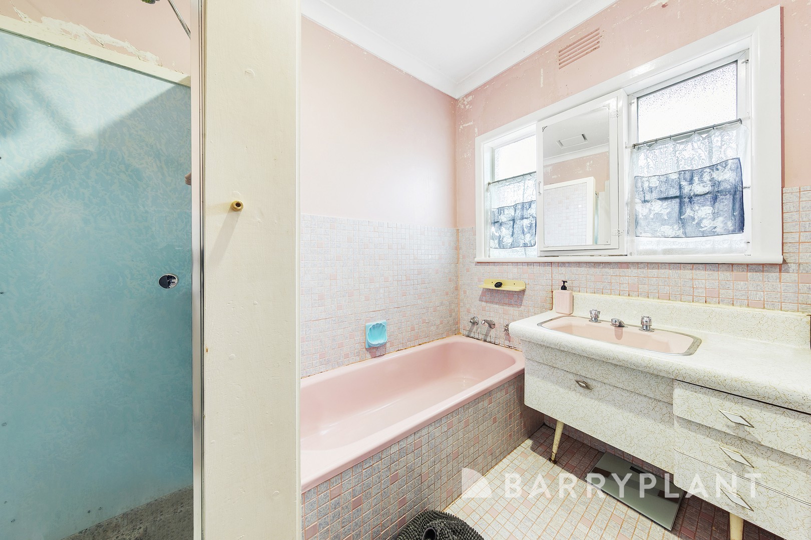 18 Thorndon Drive, St Albans, VIC 3021, St Albans - Thumbnail 8