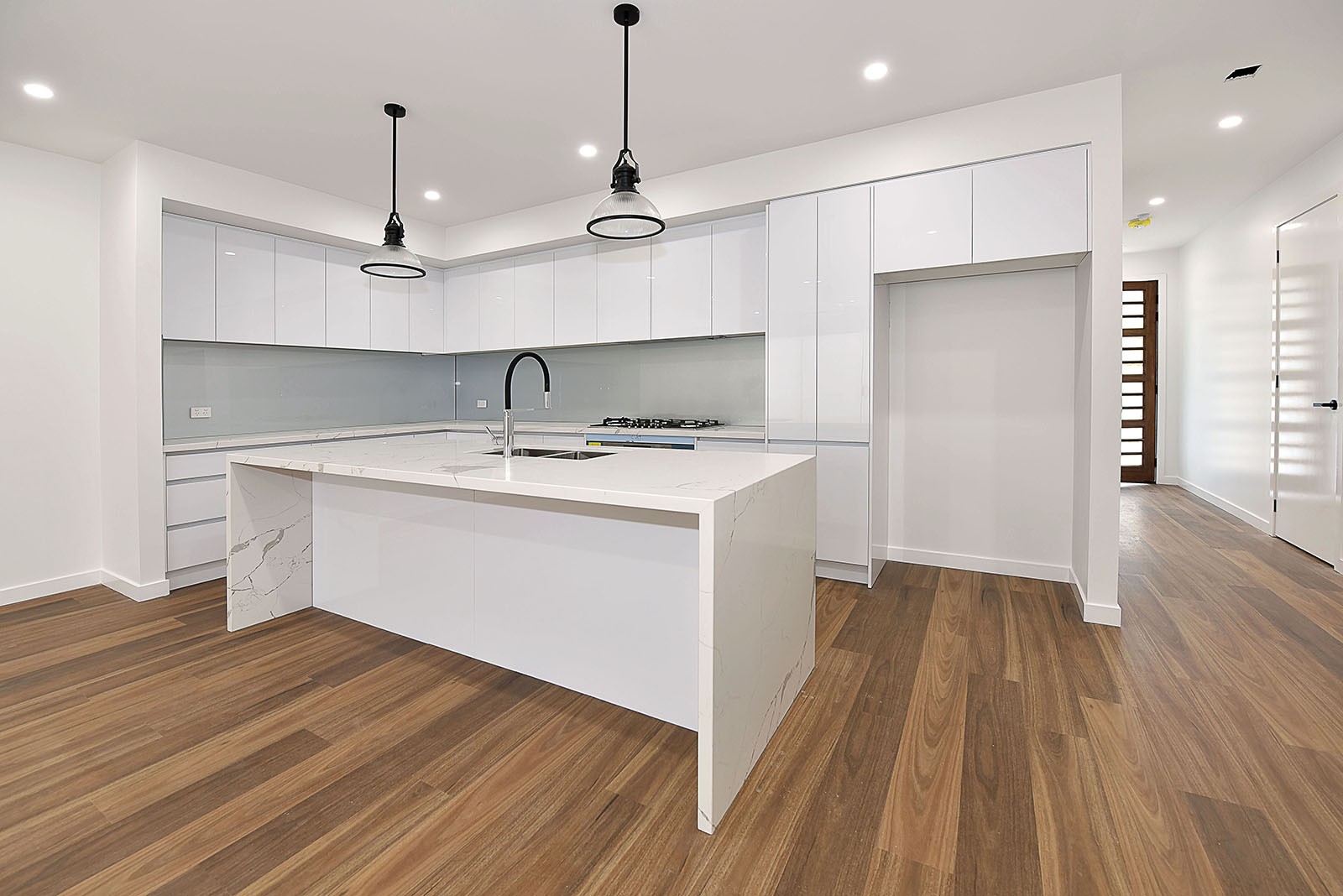 18 Thyridia St, Mickleham, VIC 3064, Mickleham - Thumbnail 2