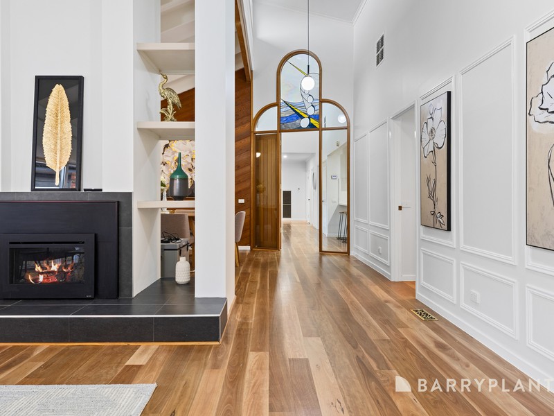 18 Tinarra Court, Wantirna South, VIC 3152 - Image - 14/11/2025