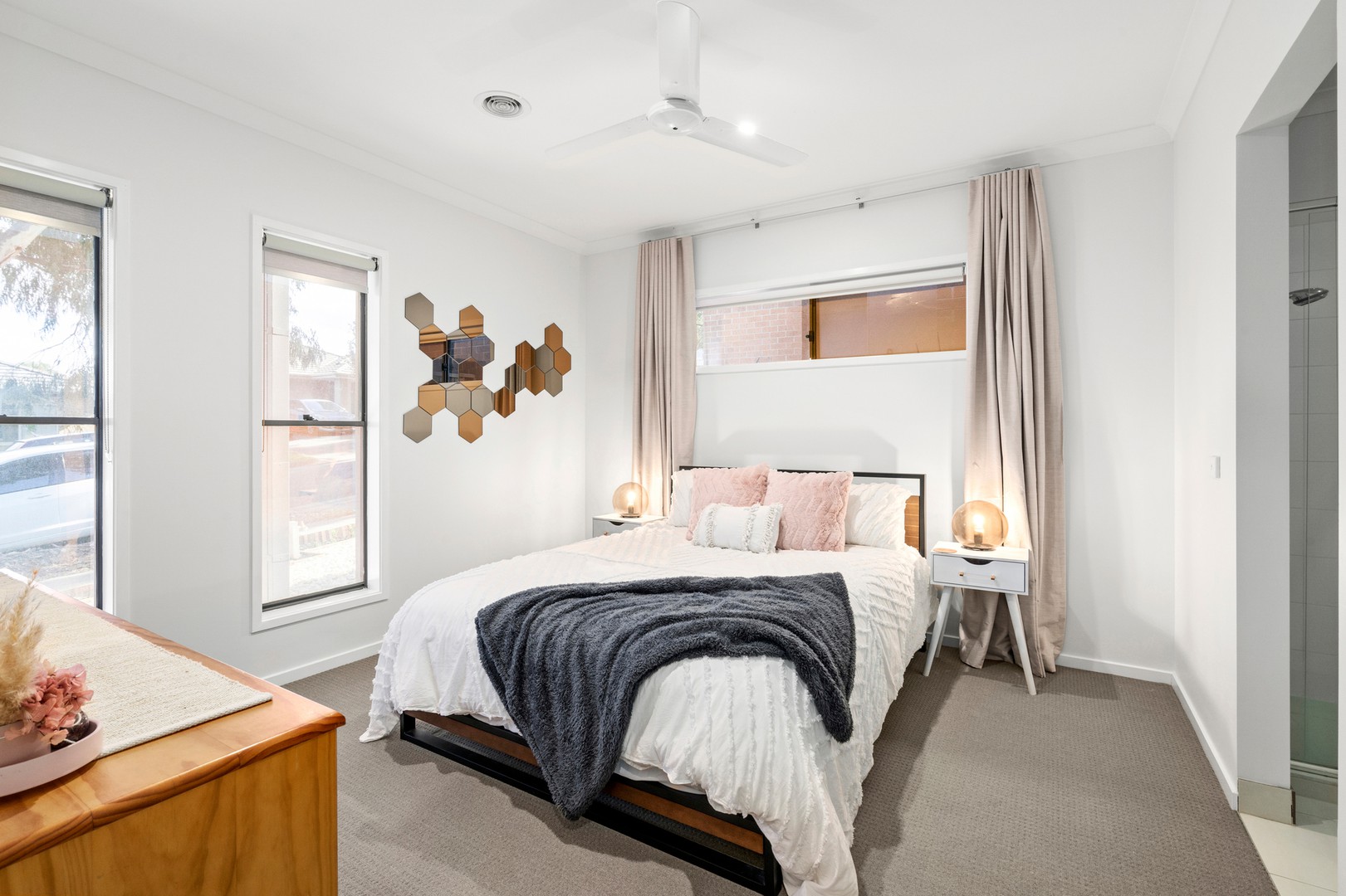 18 Tooradin Crescent, Doreen, VIC 3754, Doreen - Thumbnail 5
