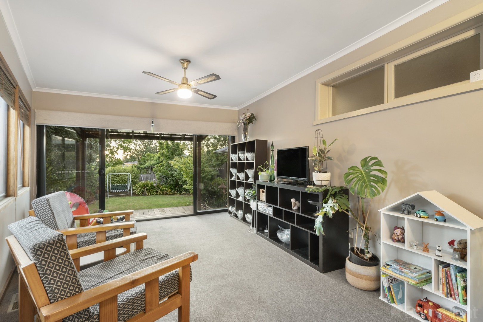 18 Venice Avenue, Mitcham, VIC 3132, Mitcham - Thumbnail 5
