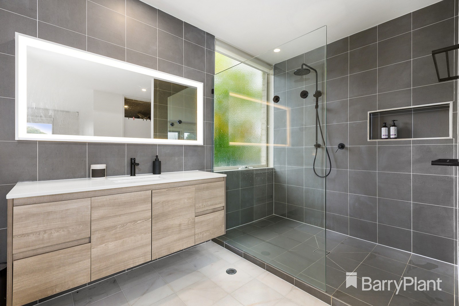 18 View Mount Road, Wheelers Hill, VIC 3150, Wheelers Hill - Thumbnail 5