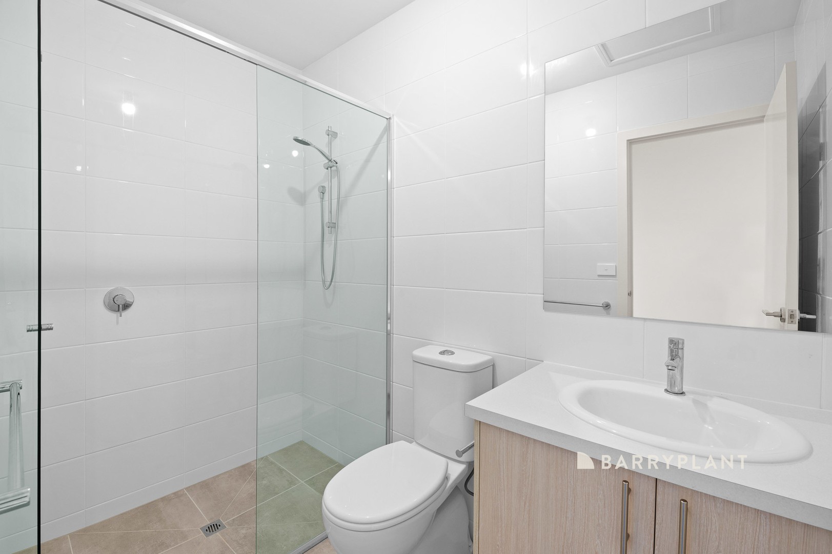 18 Village Way, Pakenham, VIC 3810, Pakenham - Thumbnail 5