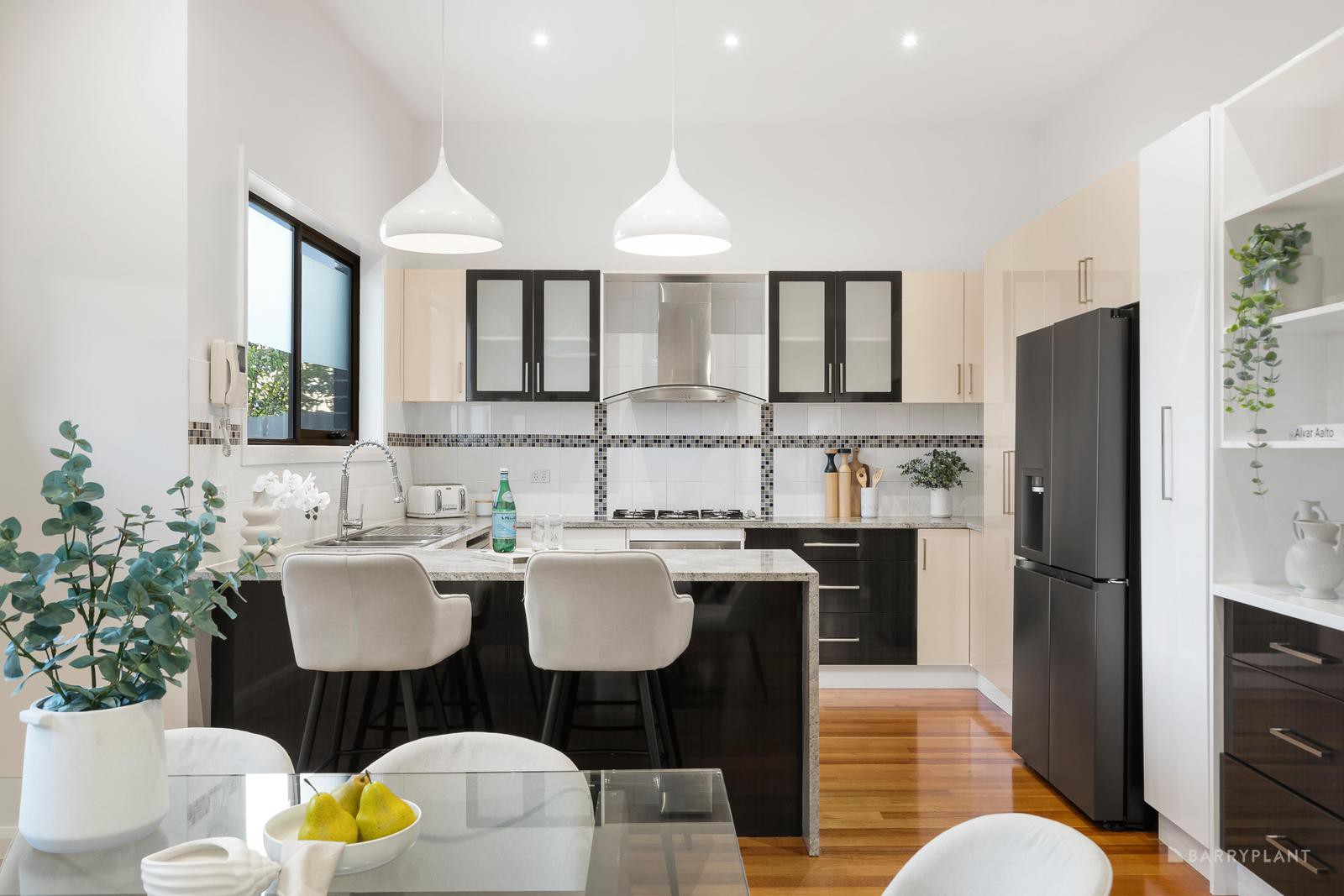 18 Vista Street, Bulleen, VIC 3105, Bulleen - Thumbnail 4