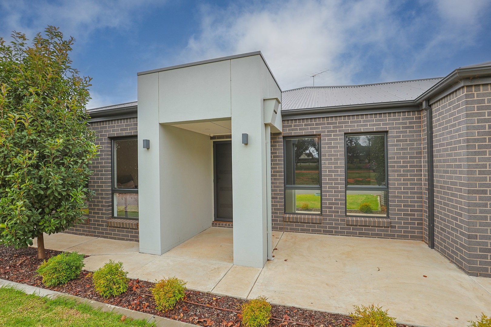 18 Voullaire Drive, Red Cliffs, VIC 3496, Red Cliffs - Thumbnail 2
