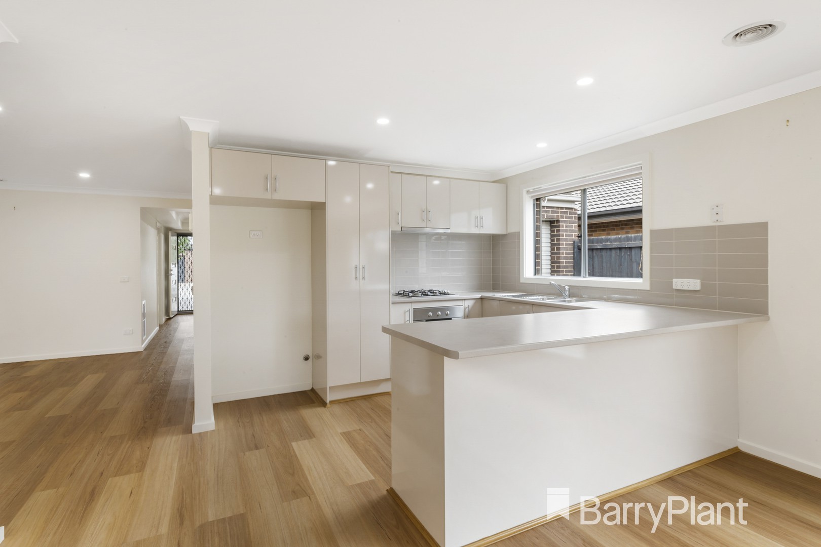 18 Wakefields Drive, Brookfield, VIC 3338, Brookfield - Thumbnail 4
