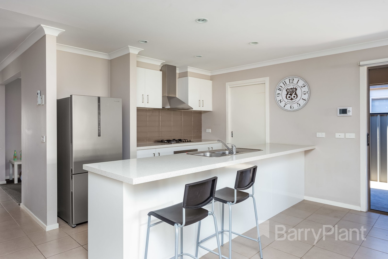 18 Walton Loop, Point Cook, VIC 3030, Point Cook - Thumbnail 2