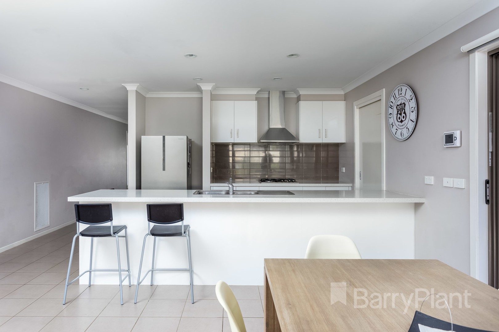 18 Walton Loop, Point Cook, VIC 3030, Point Cook - Thumbnail 3