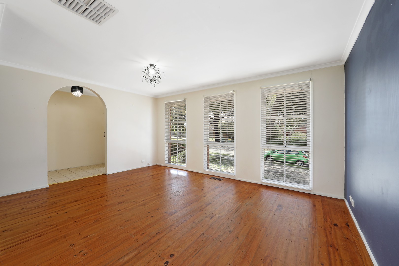 18 Wartook Way, Rowville, VIC 3178 - Thumbnail 1 - 11/11/2025