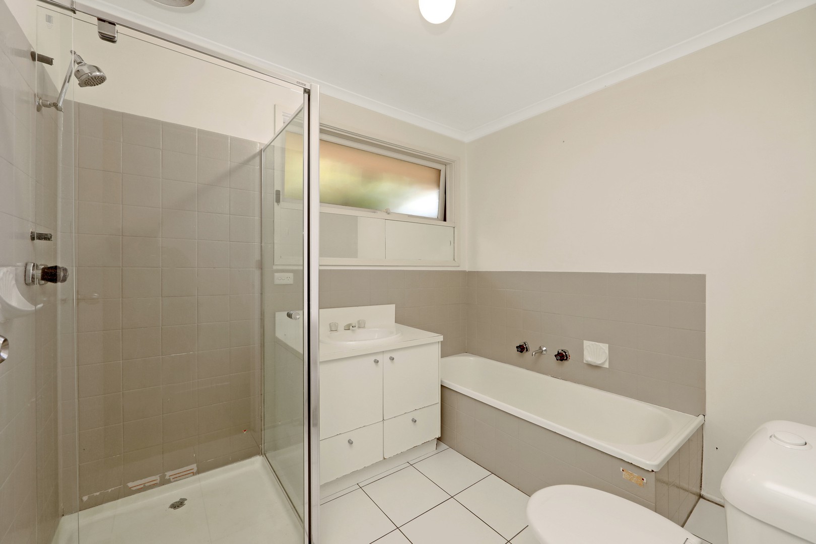 18 Wartook Way, Rowville, VIC 3178, Rowville - Thumbnail 7